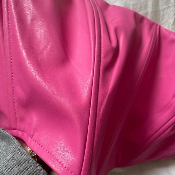 Faux leather corset top - Picture 14 of 14